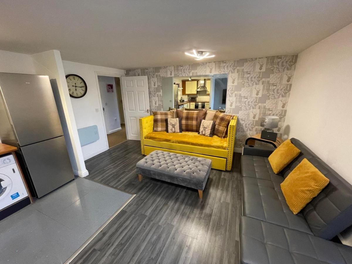 Empire Serviced Apartments Hinckley Bagian luar foto