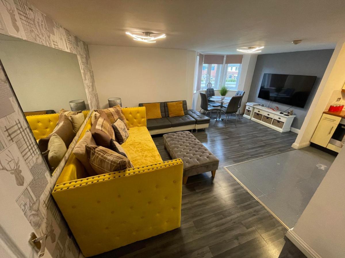 Empire Serviced Apartments Hinckley Bagian luar foto