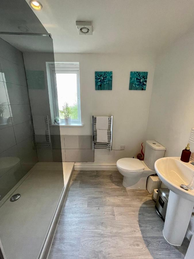 Empire Serviced Apartments Hinckley Bagian luar foto